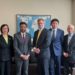 Der US-Botschafter für Religionsfreiheit trifft sich mit Vertretern der Religionsgruppe Falun Gong