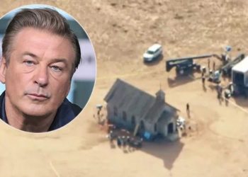 Alec Baldwin schlägt auf die NRA ein und fordert Waffenkontrolle, nachdem er eine Frau am Set von „Rust“ erschossen hat