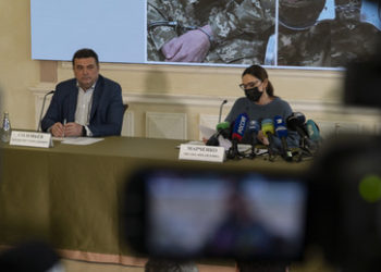 Ehefrau von Oppositionsführer Medwedtschuk bittet Putin um Austausch ihres Mannes aus Gefangenschaft