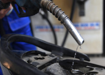 Energiekrise in Lettland aufgrund der knappen Ölreserven ausgerufen