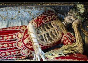 FEBs Skeleton Keys! & The Hanky Wankies!