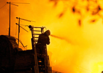 Feuer in Öldepot der russischen Stadt Brjansk – unweit der ukrainischen Grenze