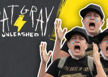 Liberals Melt Down for No Reason at All | Guest: Glenn Beck | 4/26/22