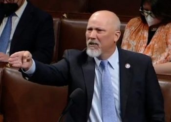Rep. Chip Roy sprengt DHS-Sekretär Mayorkas wegen Grenzkrise in EPIC Rant (VIDEO)