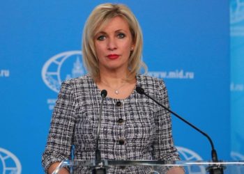 Sacharowa: Berlin lenkt mit Biowaffen-Vorwürfen an Moskau von eigenen Aktivitäten in der Ukraine ab