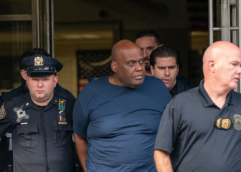 Schüsse in der New Yorker U-Bahn: Tatverdächtiger festgenommen