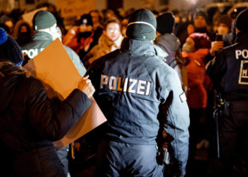 UN-Sonderberichterstatter Melzer sieht "Systemversagen" in Polizeigewalt in Deutschland