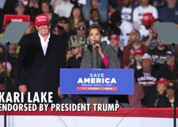 EXKLUSIV: PRO-CLINTON Super PAC gibt MILLIONEN in den letzten vier Wochen der republikanischen Vorwahl in Arizona für den Gouverneur GEGEN den von Trump unterstützten Kari Lake aus