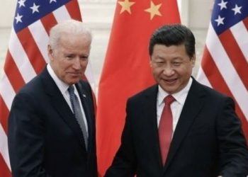 Weitere Informationen zu chinesischen Beamten und chinesischen Geschäftsleuten, die Obamas Weißes Haus besuchen