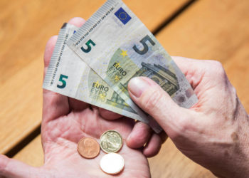 "Real ein Verlust" – Gewerkschaften, Sozialverbände und Die Linke kritisieren "Rentenerhöhung"