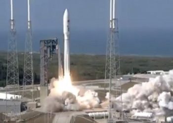 Unter Biden treiben Russland und China die Weltraumkriegstechnologie voran, während die USA schlafen