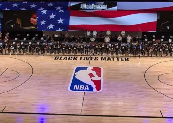 Erweckte die NBA, um Vorsaison-Spiele in den Vereinigten Arabischen Emiraten abzuhalten, bei denen Homosexualität mit dem Tod bestraft wird – Abgesagtes Spiel in Charlotte im Jahr 2016 wegen Transgender-Badezimmergesetz