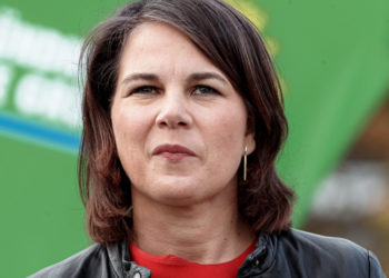 Annalena Baerbock: Frieden in der Ukraine erst nach Abzug der russischen Truppen