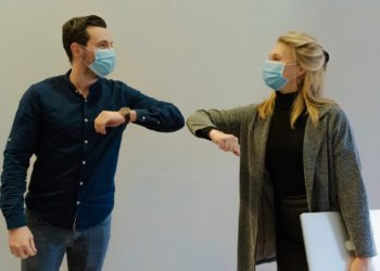 Auf geht’s: CDC fordert ein Drittel der US-Bevölkerung auf, sich in öffentlichen Innenräumen und basierend auf ihrem Covid-19-Risiko wieder zu maskieren