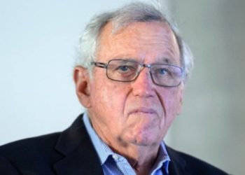 Der Schweizer Milliardär, der zig Millionen für Kampagnen der Demokraten ausgibt, ist Berichten zufolge nicht einmal ein US-Bürger