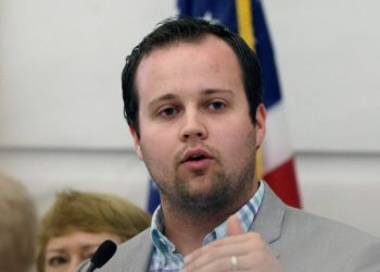 Der gesunde, christliche Reality-Star Josh Duggar wird wegen Kinderpornos zu 12 Jahren Gefängnis verurteilt