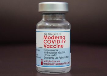 Der neue CFO von Moderna tritt nur einen Tag im Amt zurück, nachdem der frühere Arbeitgeber eine Finanzuntersuchung eingeleitet hat