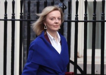 Die militante Rhetorik von Liz Truss ist ein weiteres Zeichen für Großbritanniens Größenwahn