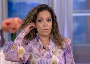 Die rassistische Sunny Hostin von „The View“ hält Gastmoderatorin und sagt: „Schwarze Republikaner sind ein Oxymoron“ und sie „versteht Schwarze und Latino-Republikaner“ nicht