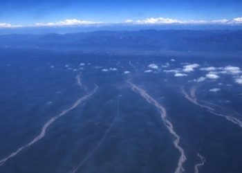 Flugzeug mit 22 Menschen an Bord in Nepal vom Radar verschwunden