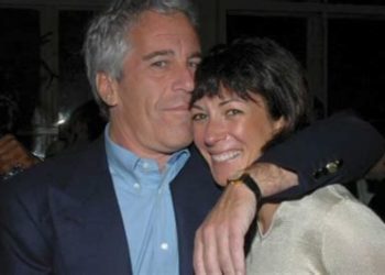 Ghislaine Maxwells Strafe reduziert, Richter weist auf „repetitive“ Natur von Schuldfällen hin