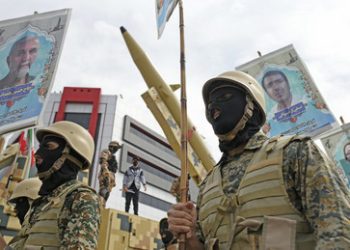 Iran: Hochrangiger Offizier der Revolutionsgarde ermordet – Teheran verdächtigt Israel