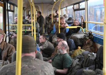 Peskow: Soldaten aus Asow-Stahl werden nicht "evakuiert", sie "ergeben sich"