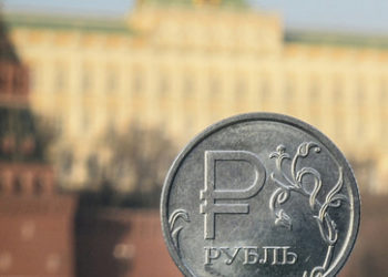 Rund Hälfte der Abnehmer von Gas aus Russland eröffnen Rubelkonten