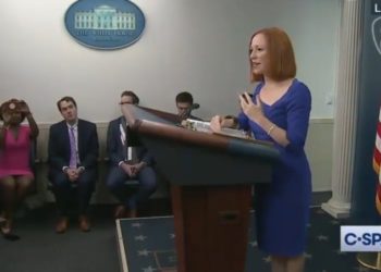 “Simon, hör auf!”  Psaki wird von Reporter gehänselt, als der Besprechungsraum ins Chaos ausbricht (VIDEO)