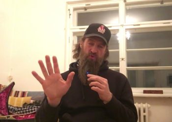 Transhumanismus – Elon Musk – Klaus Schwab – Mensch sein! Jivako