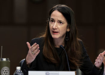 US-Geheimdienstchefin: Putin bereitet sich auf einen langen Krieg vor