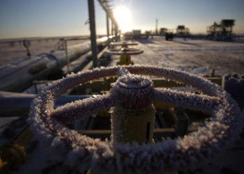 Um "maximalen Druck aufzubauen": EU verhängt Ölembargo gegen Russland