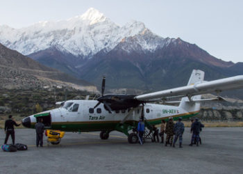 Wrack des vermissten Flugzeugs in Nepal gefunden – bisher zwölf Tote
