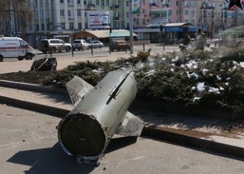 "Das Weltbild kommt durcheinander": Über den Film "Leben und Sterben im Donbass"