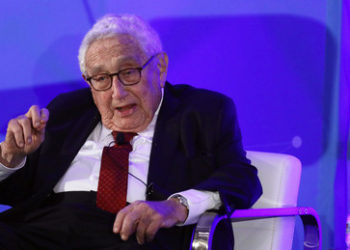 "Feind der Ukraine" -  Henry Kissinger nun in der Mirotworez-Datenbank