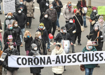 Corona: Lungenfacharzt Wodarg über statistische Tricks des Robert Koch-Instituts