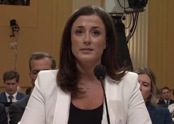 ENTHÜLLT: Das Komitee vom 6. Januar hat sich in den Tagen vor Cassidy Hutchinsons Aussage nicht an den Geheimdienst gewandt