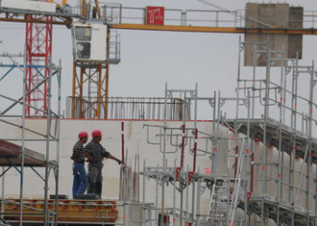 Materialmangel am Bau auf Rekordniveau – Wohnungsbau womöglich betroffen