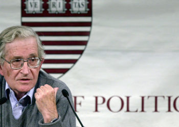 Noam Chomsky wirft Washington beispiellose Zensur vor: "Solche Unterdrückung nie erlebt"