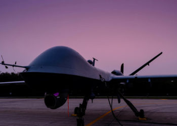 Ob autonome Panzer, Roboterhunde oder Drohnen – Unbemannte Waffensysteme werden zur Gefahr