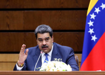 Öffnung gegenüber dem Westen? Maduro lädt französische Erdöl- und Gas-Unternehmen nach Venezuela ein