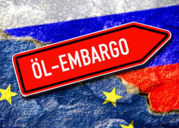 Präsident Vučić warnt vor "hartem Winter": EU-Embargo gegen russisches Öl trifft auch Serbien