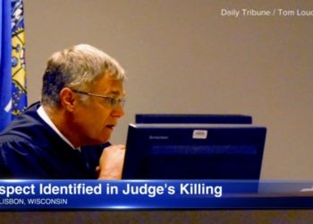Richter im Ruhestand in seinem Haus in Wisconsin bei einem gezielten Angriff gefesselt und getötet