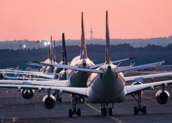Technische Probleme sorgen für Chaos: Schweizer Luftraum gesperrt – Passagiere stranden im Ausland