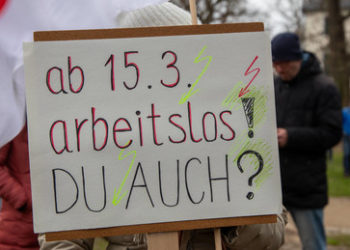 Wegweisendes Urteil: Drohbescheide an ungeimpfte Beschäftigte in medizinischen Berufen rechtswidrig