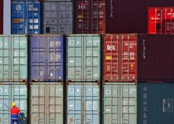 "Alles steht" – Hafenarbeiter verlangen höheren Lohn für höhere Belastungen