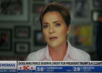 „Ich denke, das stimmt in einer Regenbogen- und Lollipop-Welt“ – Gouverneurskandidat von Arizona verspottet Mike Pences Grenzerklärungen nach der Reise zur Grenze (VIDEO)