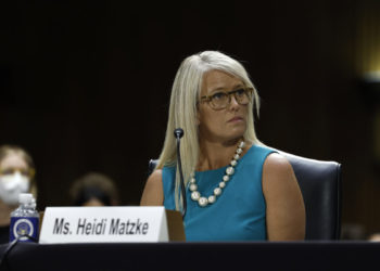 Der Direktor der Pro-Life-Klinik sagt es den Senatoren