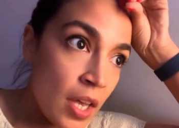 AOC verwüstet die Kapitolspolizei in epischer Kernschmelze, nachdem ein Mann sie auf den Stufen des Kapitols angeschrien hat (Video)