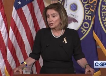 Pelosi nennt Trump „ehemaligen gelegentlichen Bewohner des Weißen Hauses“ in herablassendem Schimpfen gegenüber Reportern, die nach Trumps Plänen für 2024 fragen (VIDEO)